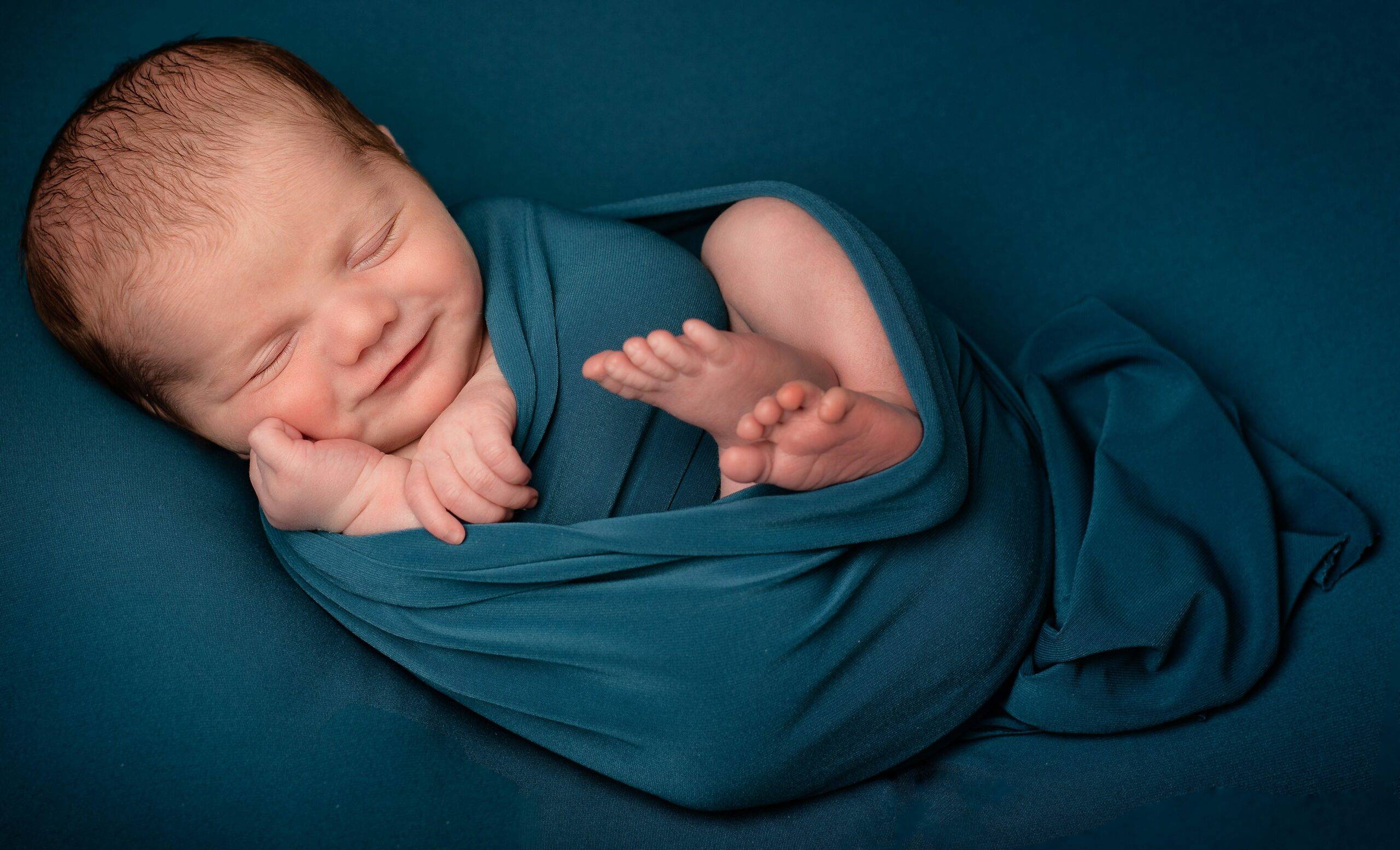 newborn baby pictures