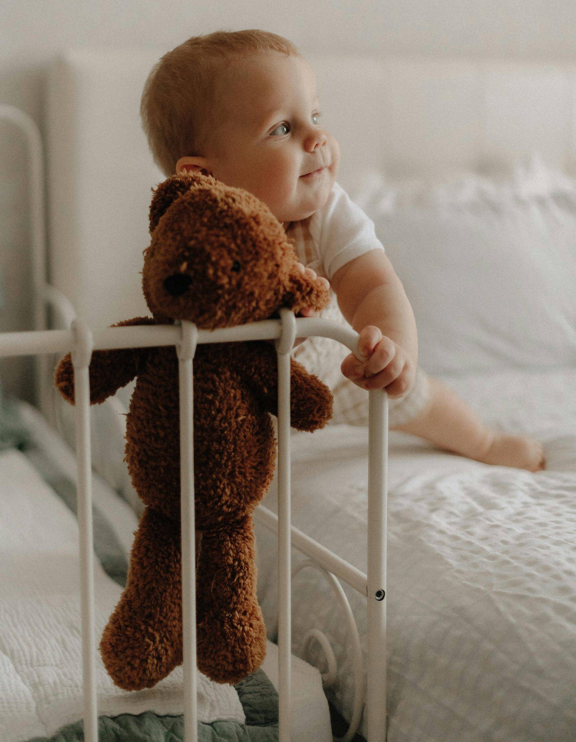 newborn baby can roll onto side