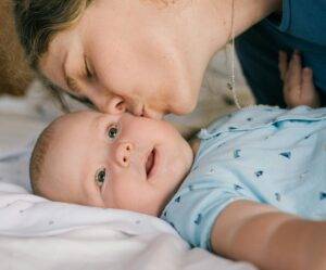 newborn baby hair fall out