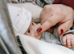 newborn baby clothes