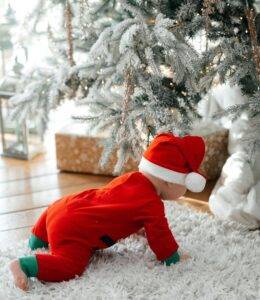 newborn baby clothes